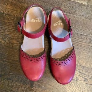 Dansko candy apple red heels!